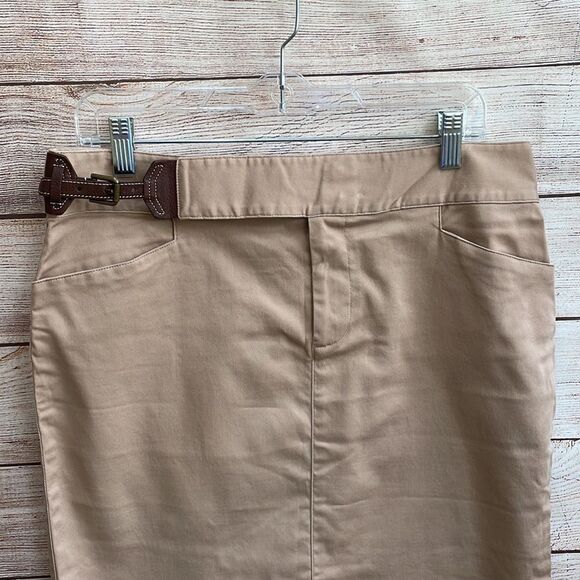 LAUREN RALPH LAUREN SKIRT WITH SIDE BUCKLE WAIST IN KHAKI - Picture 2 of 6